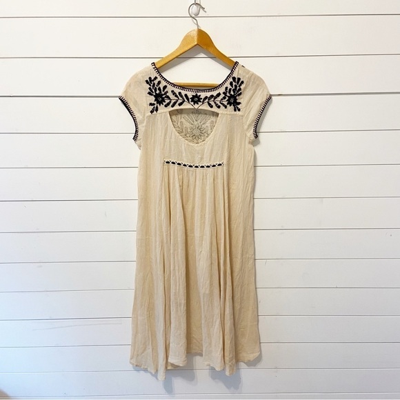 Free People | India Gauze Embroidered Marina High/Low Dress Size XS - Picture 5 of 15